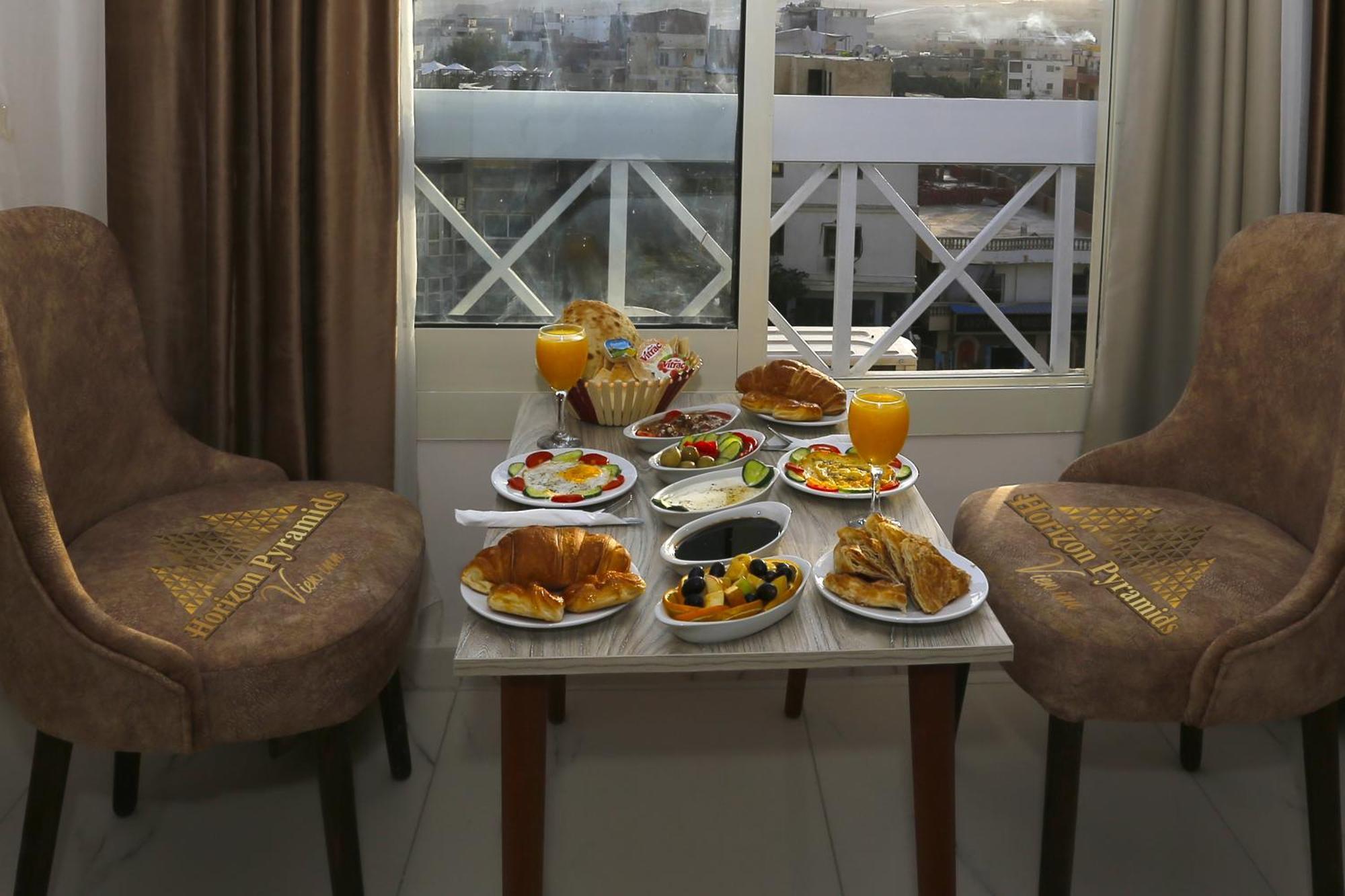 Horizon Pyramids View Inn Kafrat al Jabal ภายนอก รูปภาพ